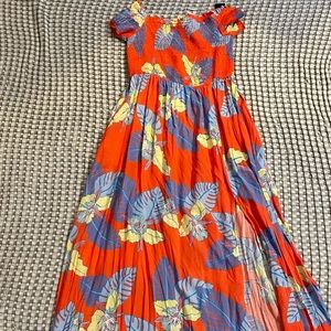 Off the shoulder vacation dress